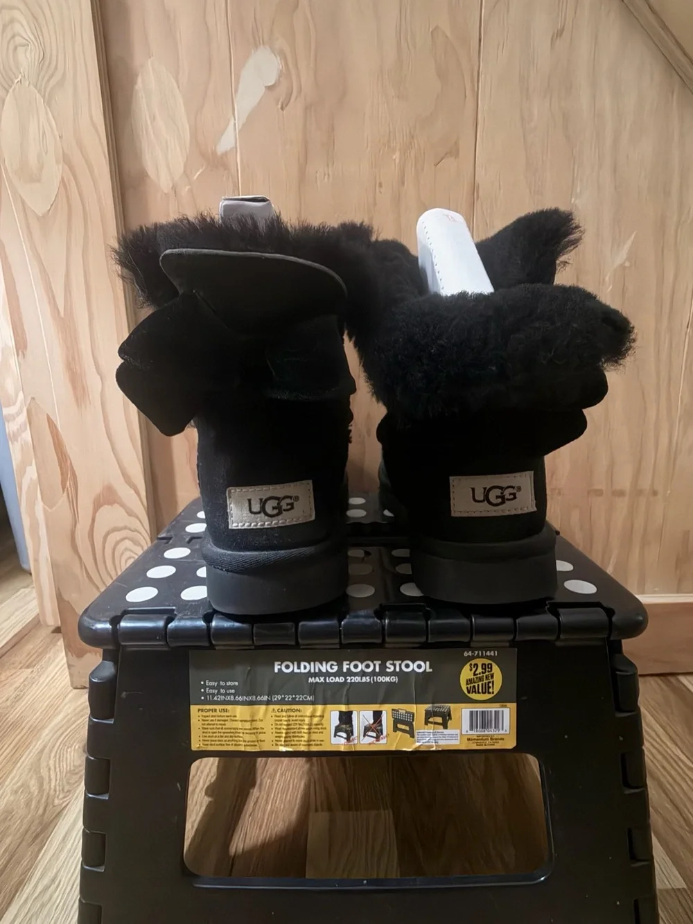 UGG Short Bailey Bow II Women's Winter Boots - Black